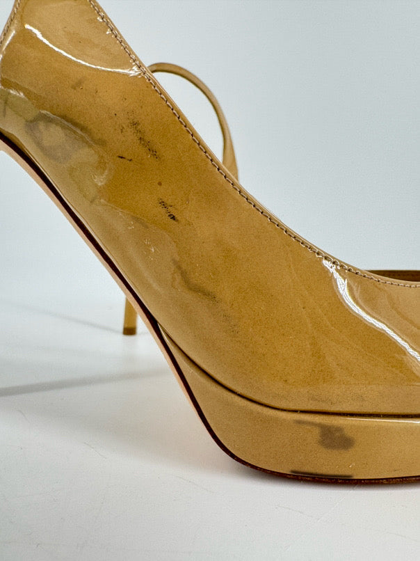 JIMMY CHOO Size 39 Nude Patent Leather Heels
