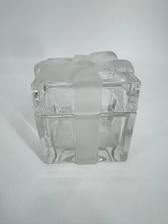 TIFFANY Crystal Trinket Box w/ Box
