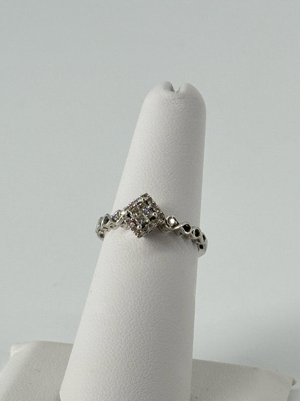 10K White Gold Princess Cut Diamond Ring