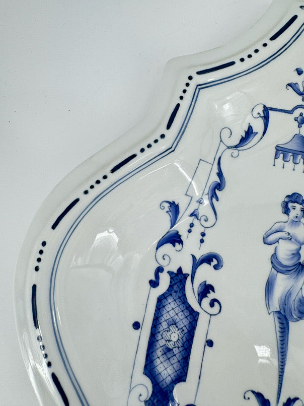 VINTAGE CHELSEA HOUSE Blue & White Porcelain Decorative Wall Plate