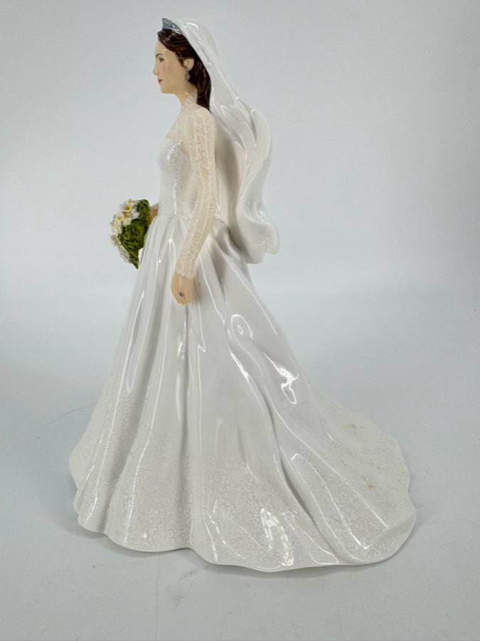ROYAL DOULTON "Catherine Royal Wedding Day" Figure