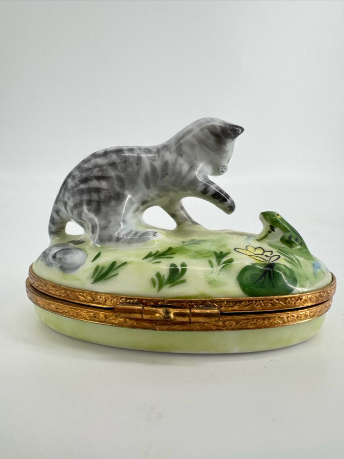 LIMOGES Green & Gray Cat & Frog Ceramic Trinket Box
