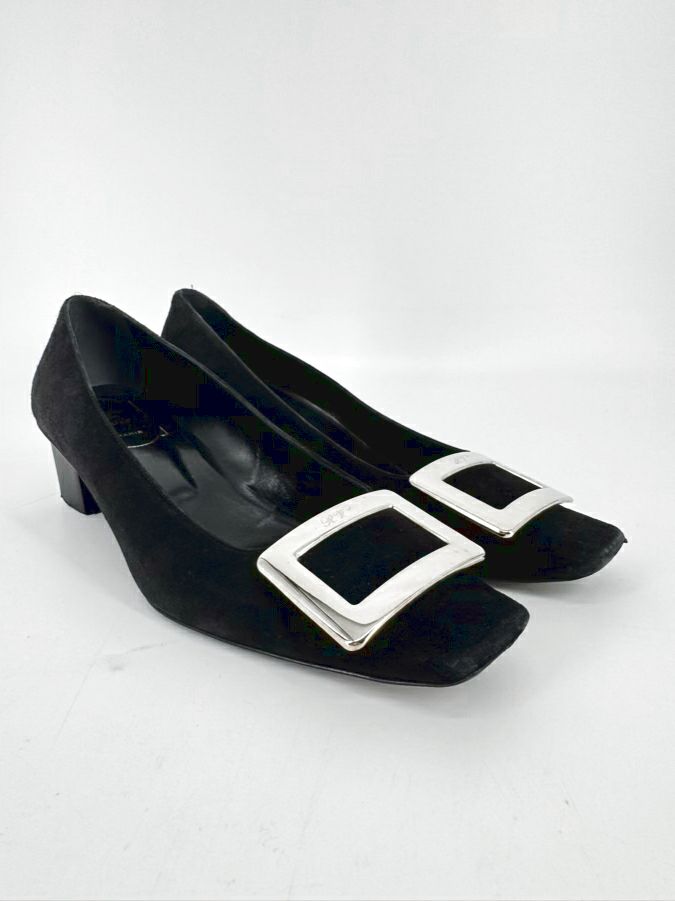 ROGER VIVIER Size 38 Black Suede Silver Buckle Heels