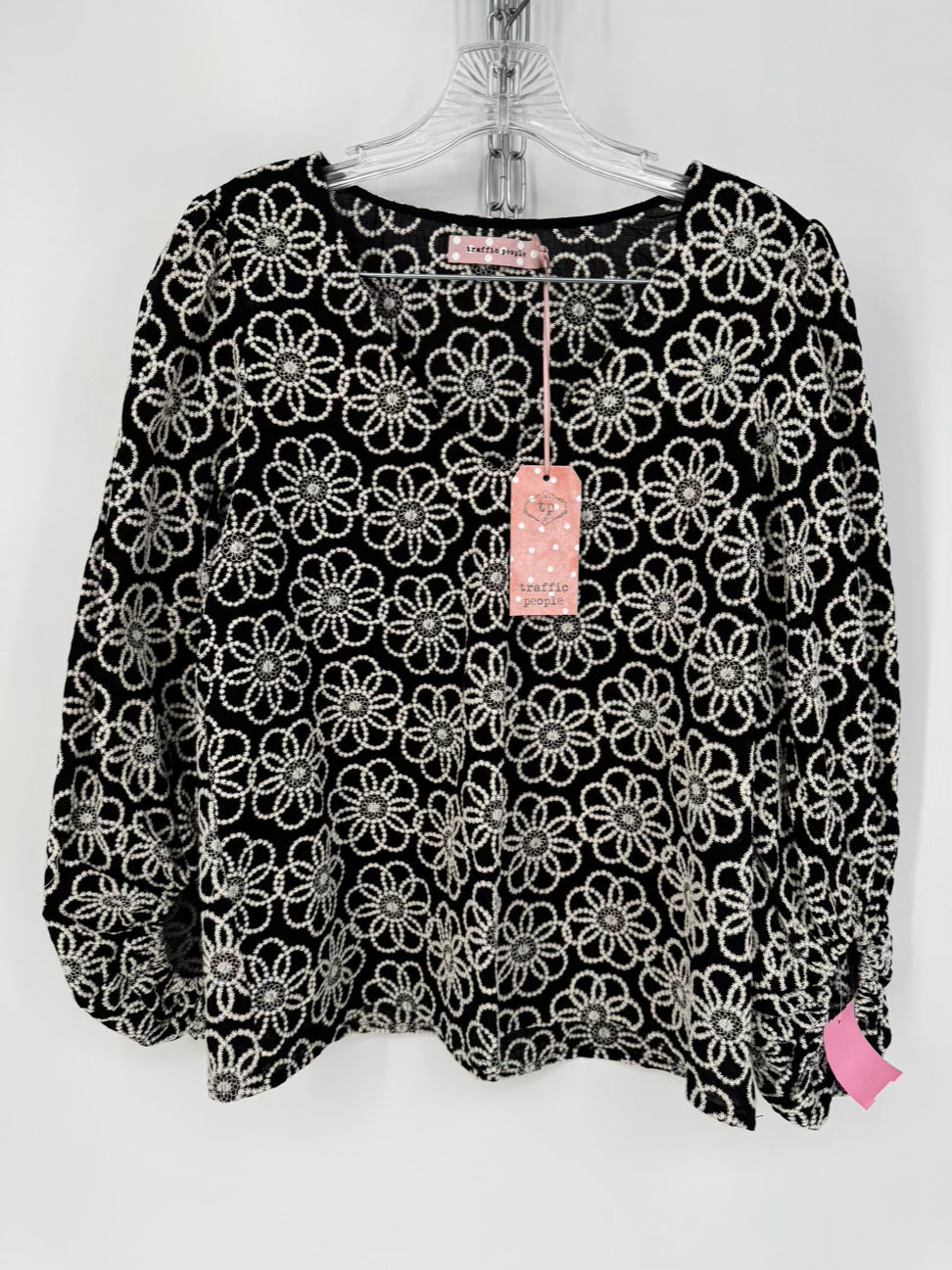 TRAFFIC PEOPLE Size S/M Black Embroidered 2-Piece Set NWT