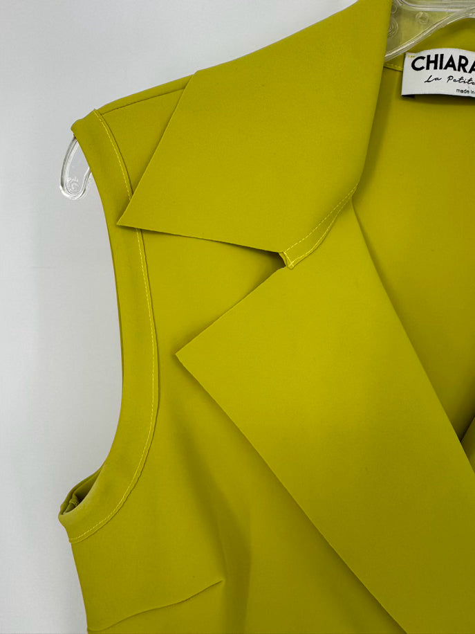CHIARA BONI Size 44 Chartreuse Belted Sleeveless Dress