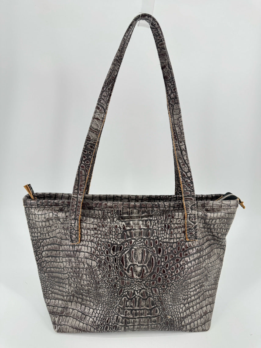 BLYTHE LEONARD Gray Embossed Leather Purse