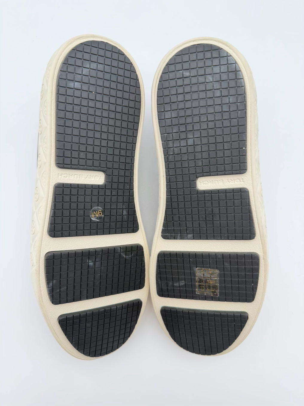 TORY BURCH WMNS Size 9 Black Leather Casual Shoes