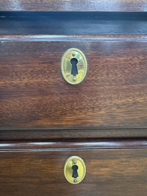 VIRGINIA GALLERIES Mahogany & Brass Pulls Small 4 Drawer Chest