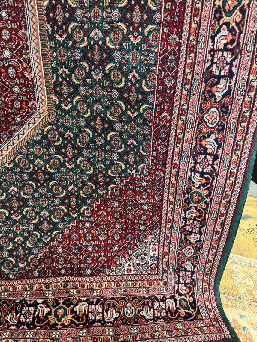 INDIA Green & Red Hand Knotted Wool Oriental Rug