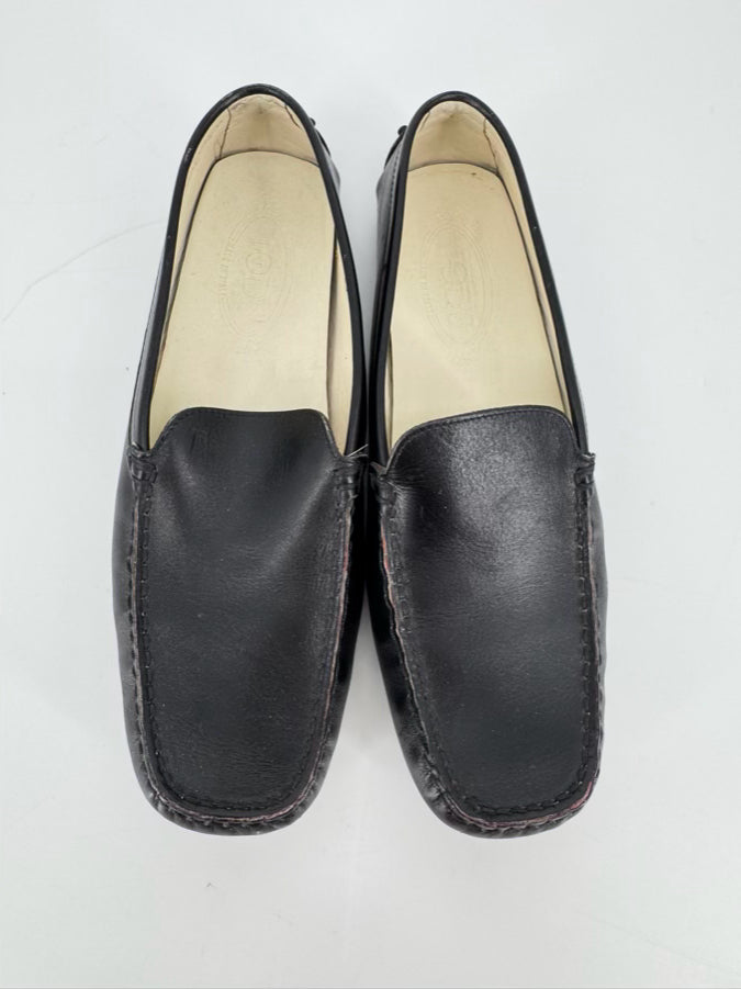 TODS Size 39 Black Leather Flats