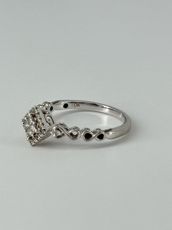 10K White Gold Princess Cut Diamond Ring
