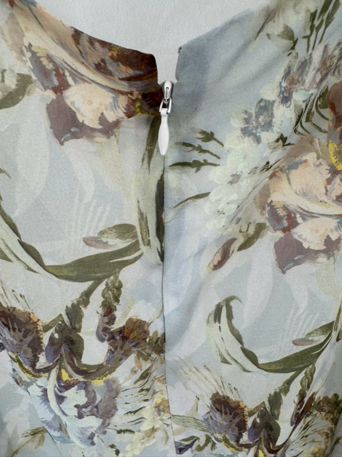 HOPE & IVY Size 14 Pale Blue Floral Open Back Maxi-Dress