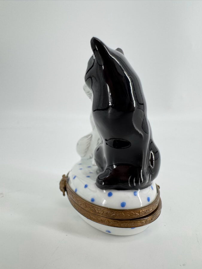 LIMOGES White & Black Cat Couple Ceramic Trinket Box
