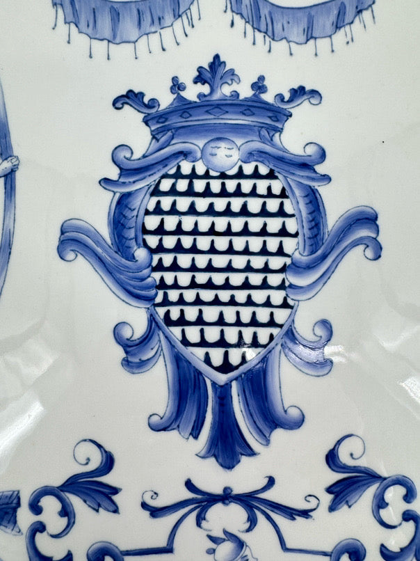 VINTAGE CHELSEA HOUSE Blue & White Porcelain Decorative Wall Plate