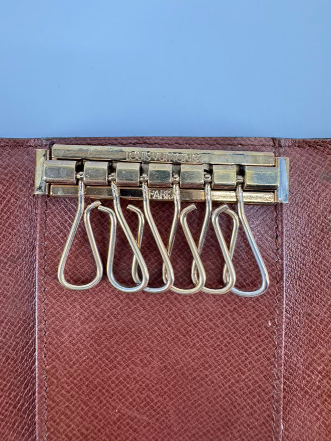 LOUIS VUITTON Brown Logo Leather 6-Key Ring Holder