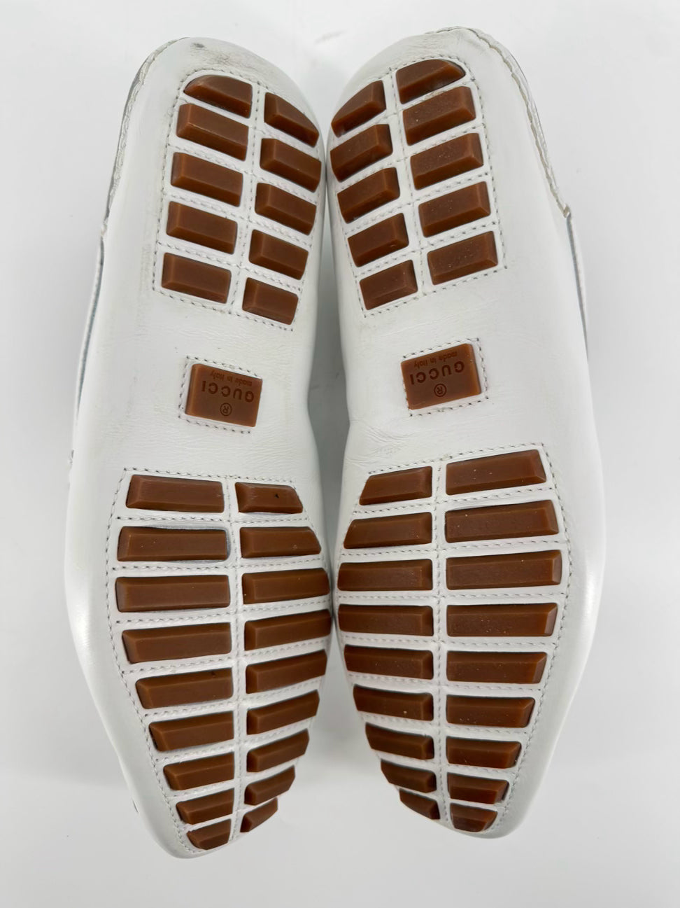 GUCCI Size 10 Cream Leather Horsebit Accejt Loafers