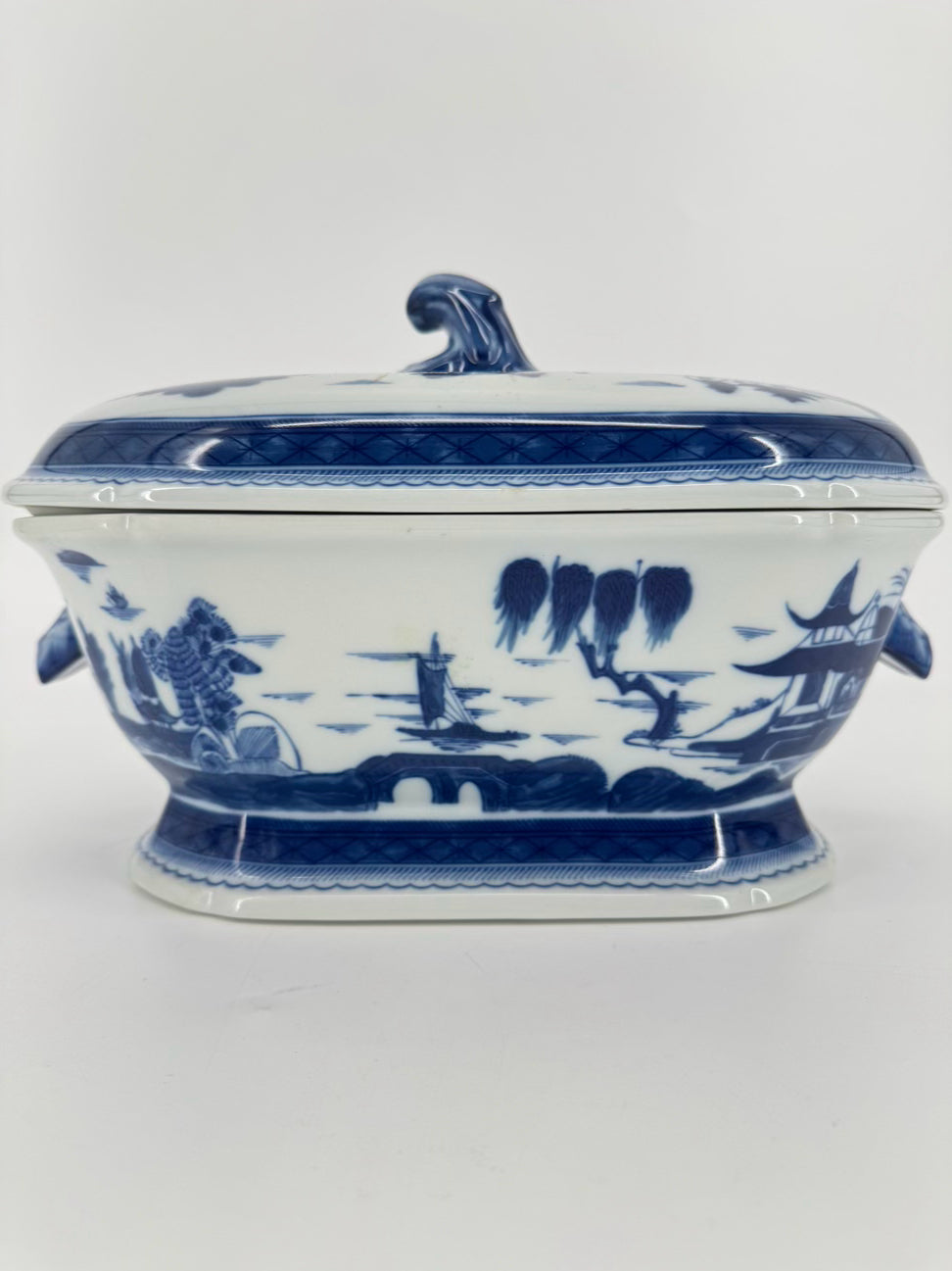 MOTTAHEDEH Blue & White Porcelain Tureen