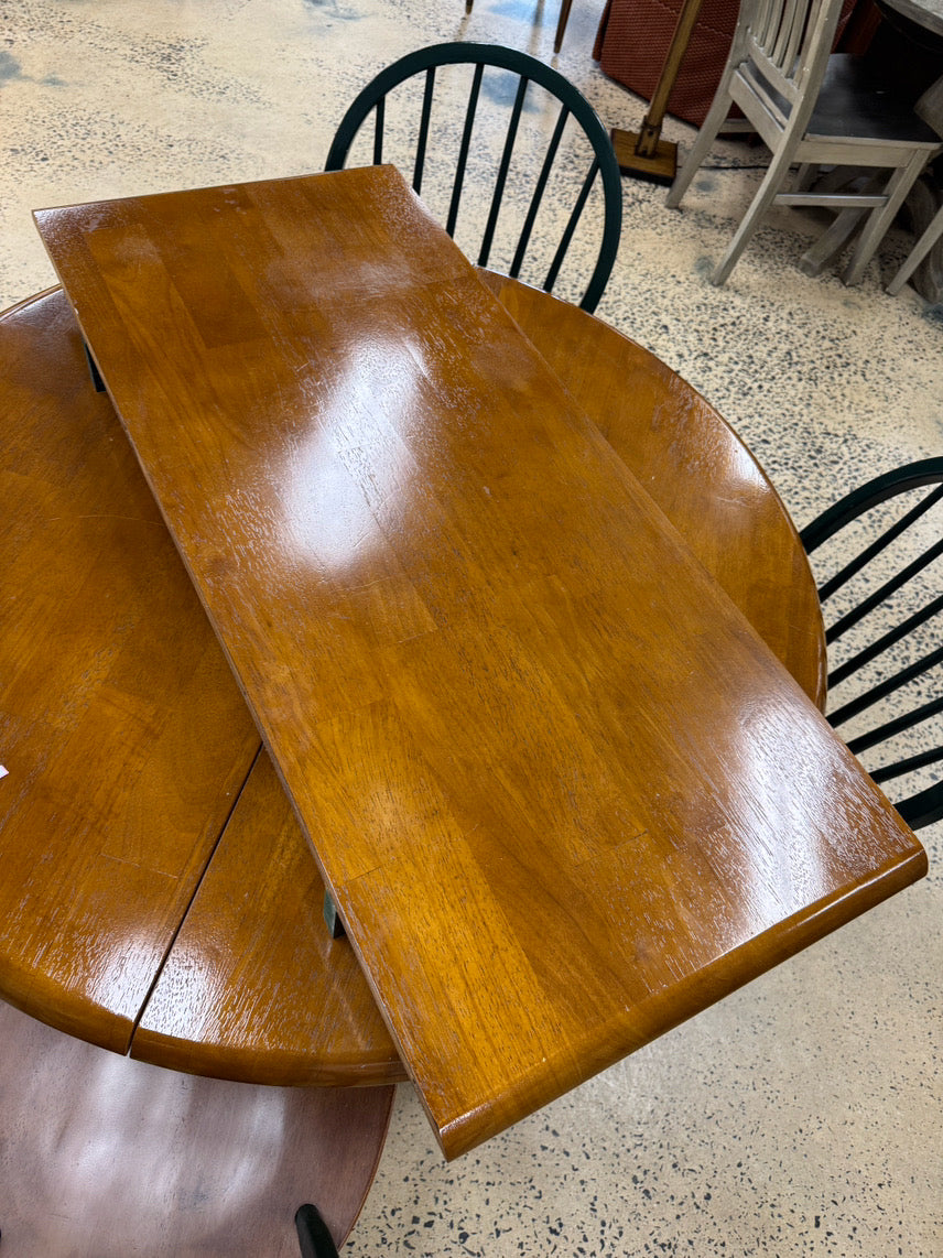 Brown & Green Wood Table & 4 Chairs w/ Leaf