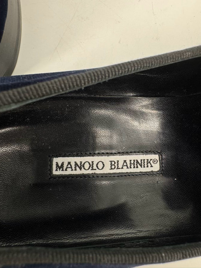 MANOLO BLAHNIK Size 9 Navy Velvet Dress Shoes