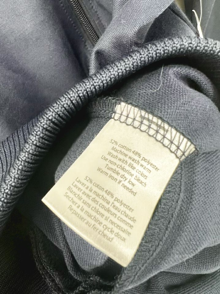 WOLF & SHEPHERD Size M Navy Track Jacket NWT