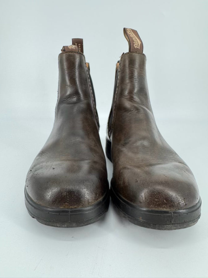 BLUNDSTONE Size 8 Chocolate Leather Boots