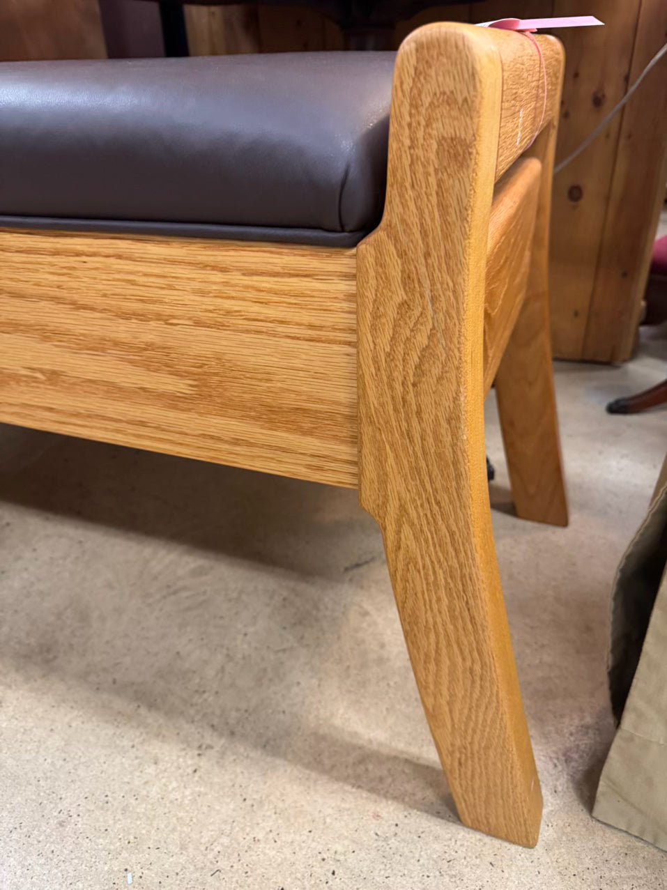 HARDWOOD ARTISANS Oak & Leather Storage Bench