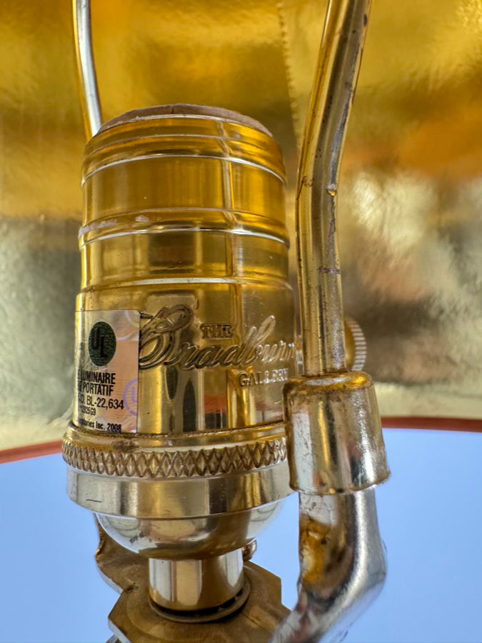 VINTAGE THE BRADBURY GALLERY Amber Glass Lamp w/ Leather Look Shade