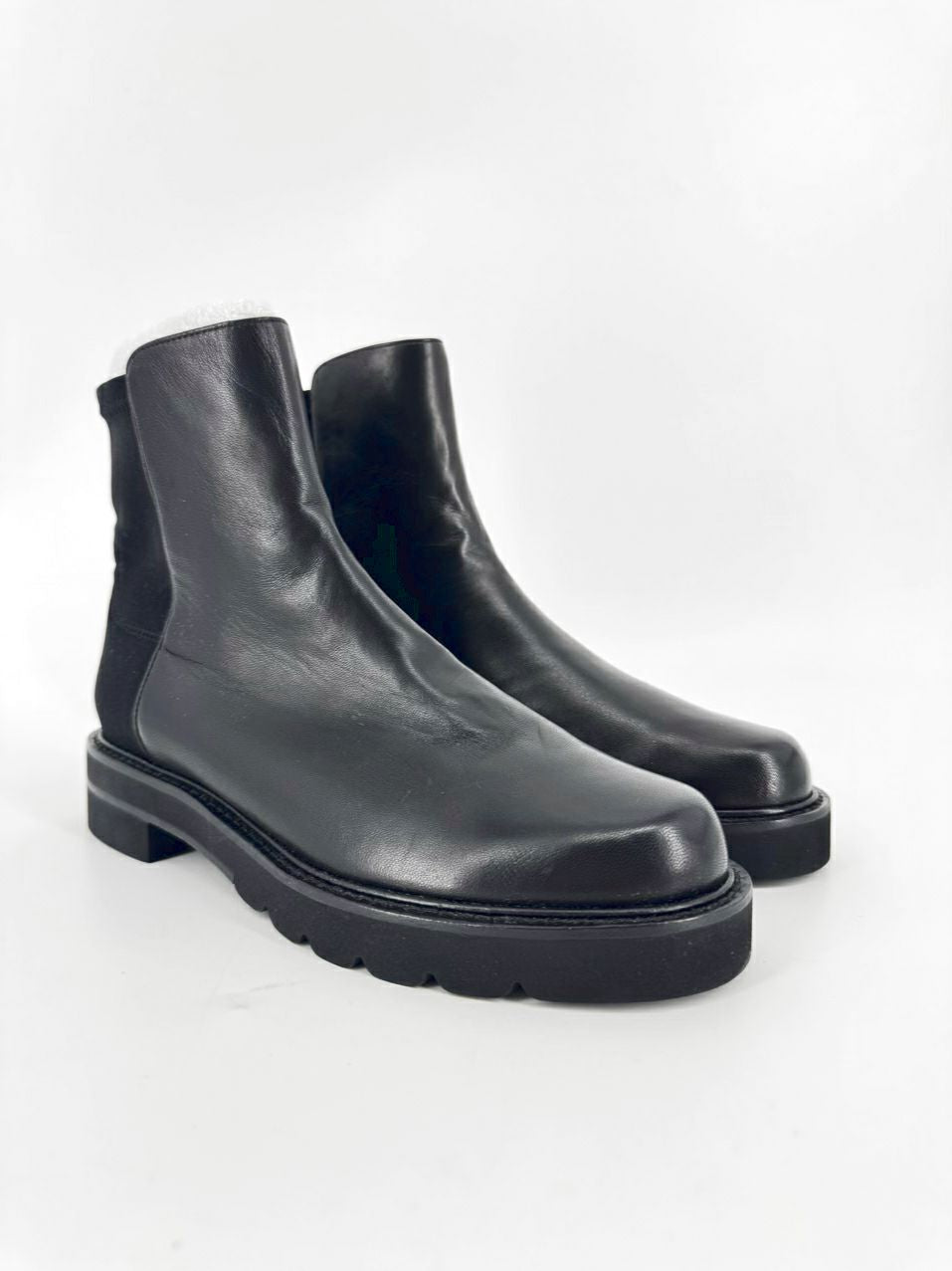 STUART WEITZMAN Size 7 Black Leather Booties NWOT