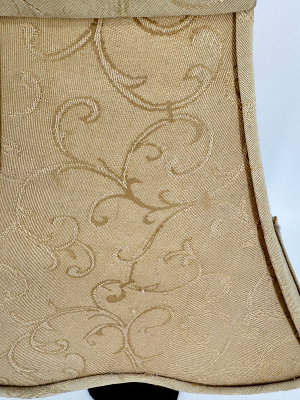 Brown Metal Leaves Lamp