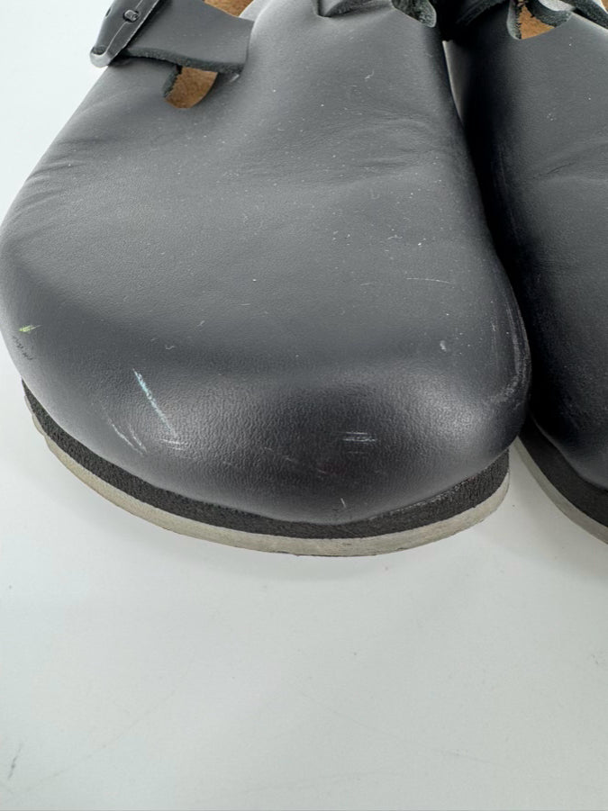 BIRKENSTOCK Size 39 Black Leather Boston Clogs
