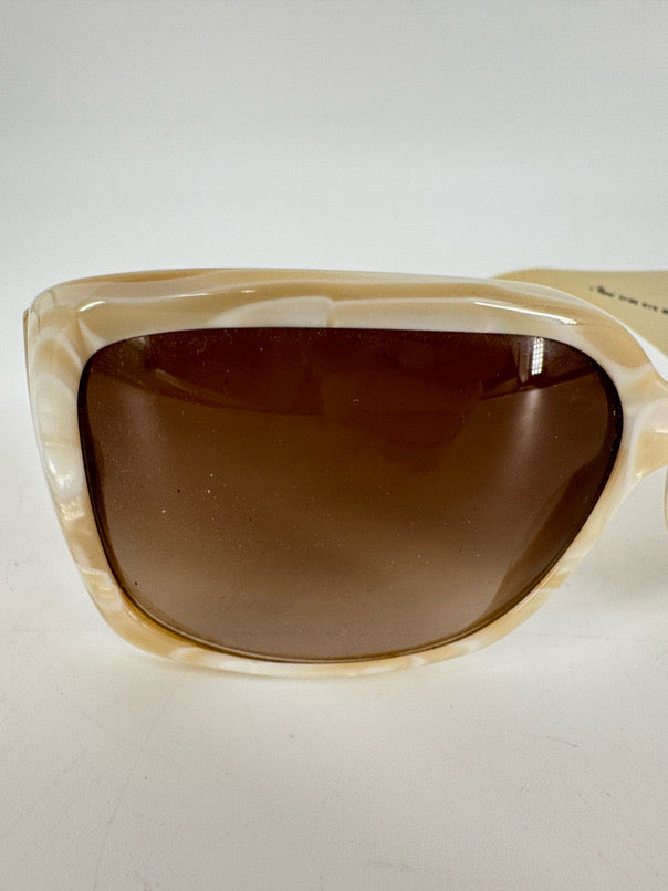 CHOPARD Ivory Marble Effect w/ Rose Gold Heart Detail Sunglasses