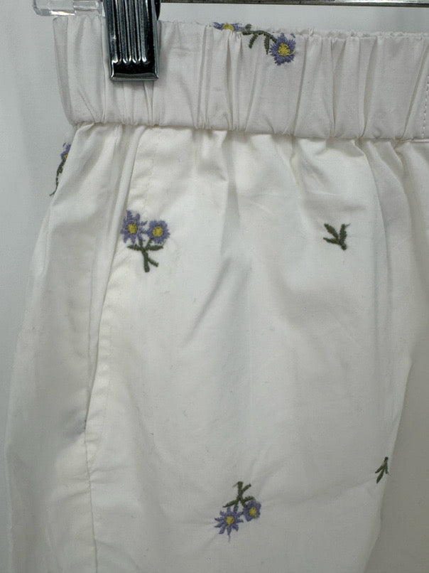 SOAKED IN LUXURY Size XS White Embroidered Floral 2 Piece Set
