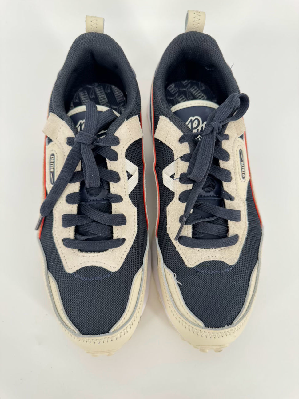 PUMA Size 8.5 Navy & Cream Sneakers