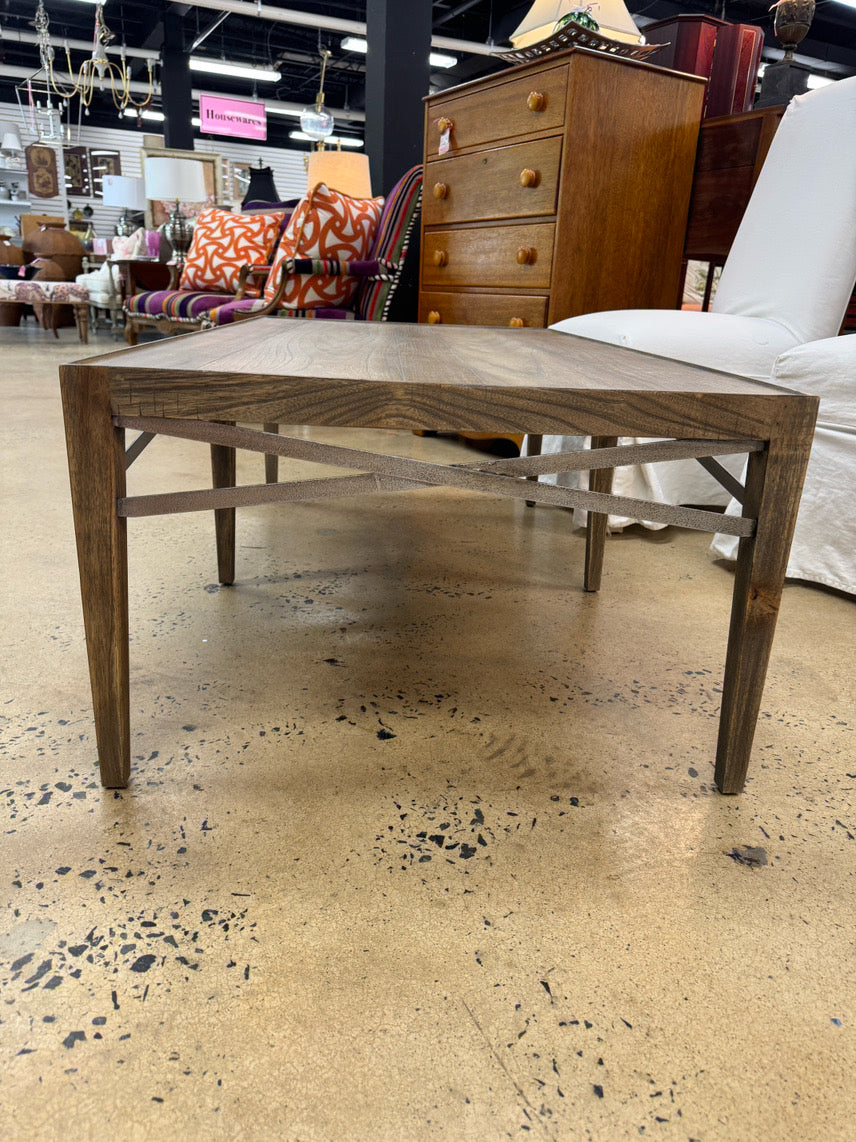 Wood Gray Wash Coffee Table w/ Metal Stretchers Detail