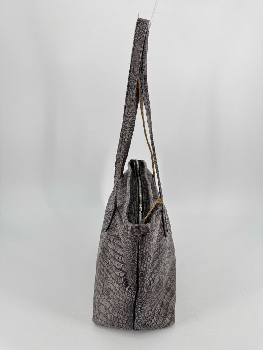 BLYTHE LEONARD Gray Embossed Leather Purse
