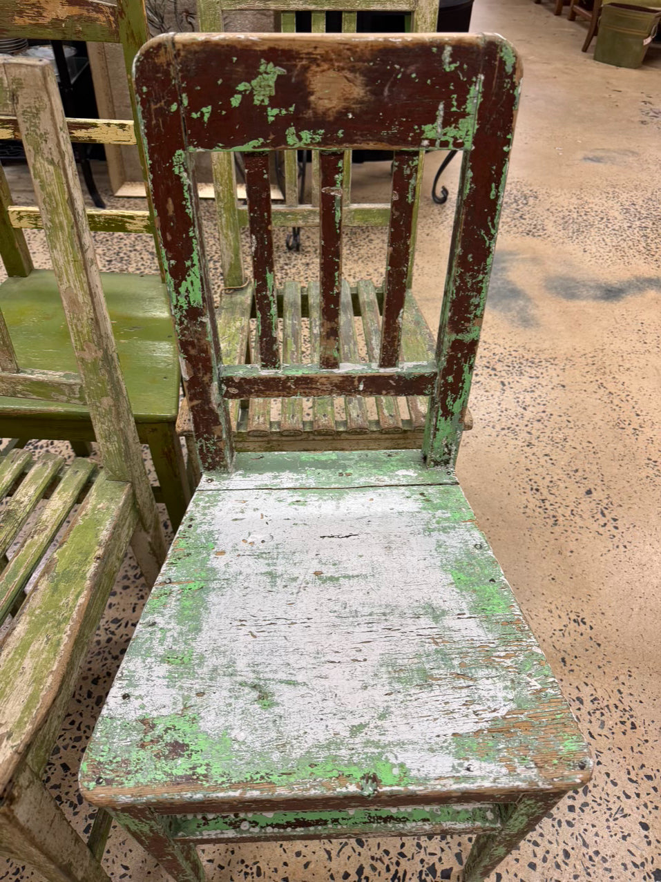 Green Wood Shabby Chic Set of 4 Side Chairs