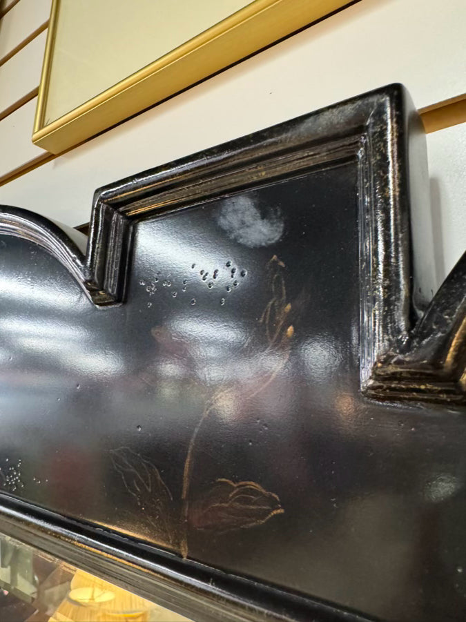 FURNITURELAND SOUTH Black Scalloped Edge Mirror