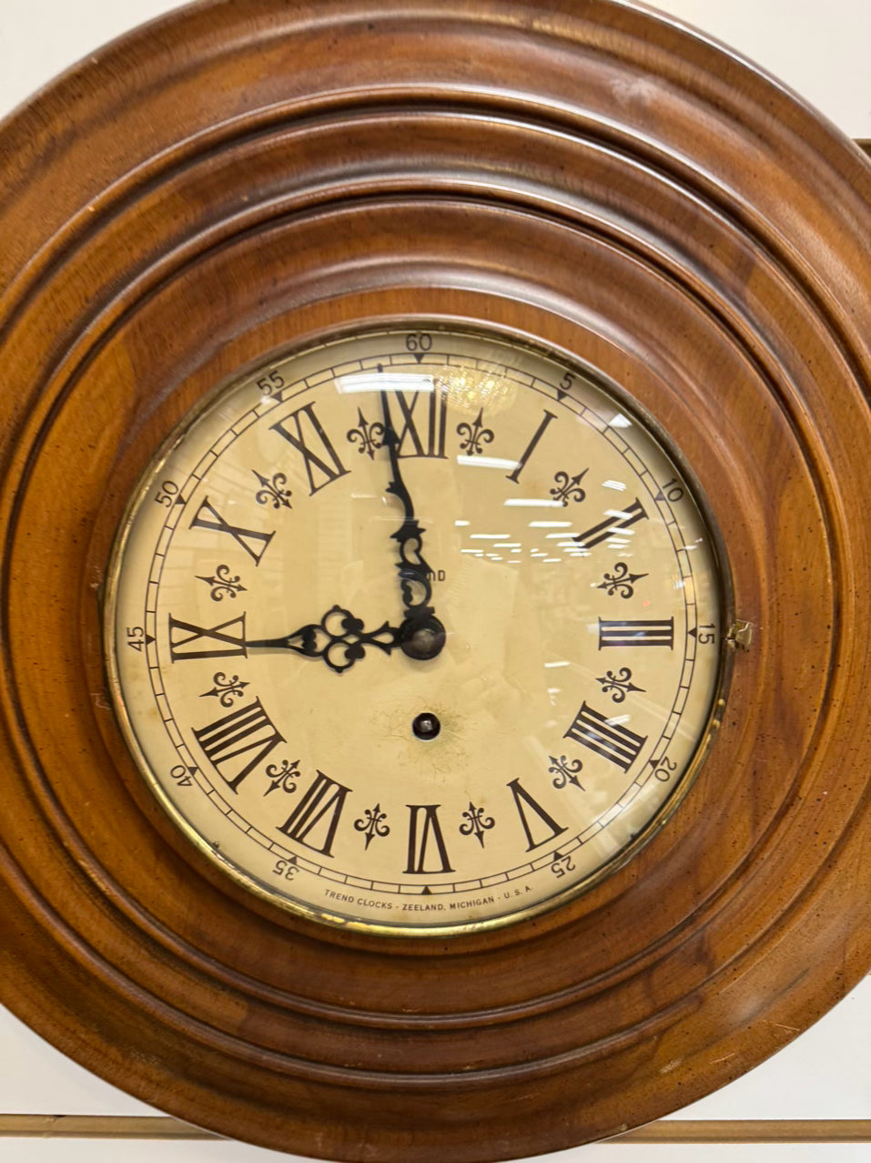 TREND Round Wood Clock