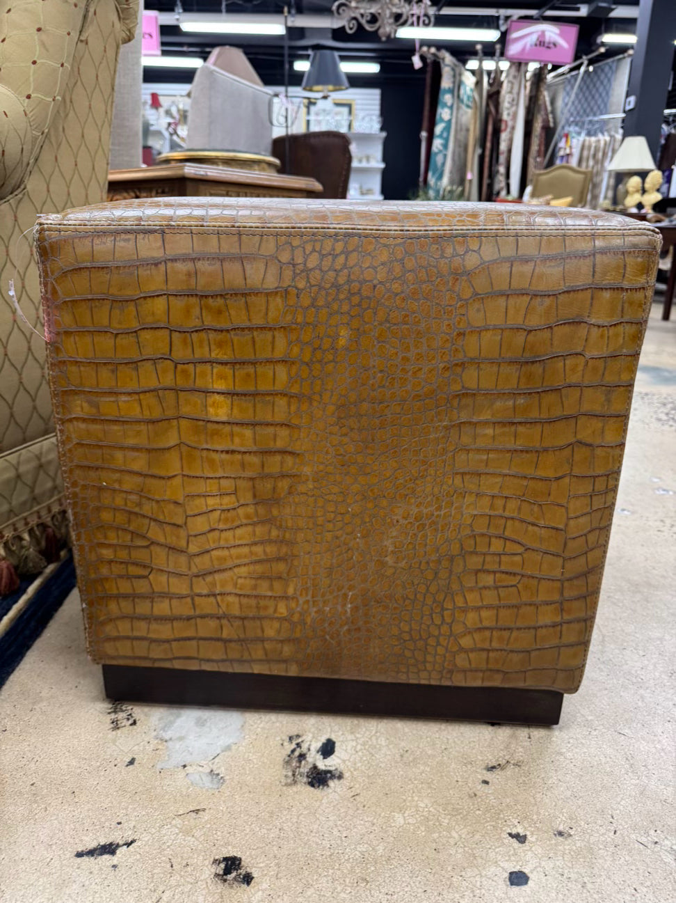 WILLIAMS SONOMA Caramel Leather Ottoman