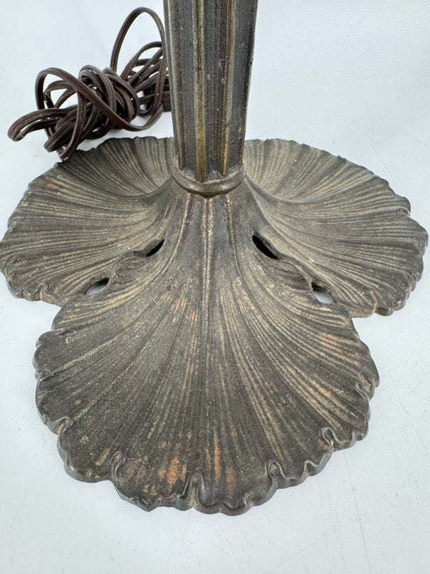 Brown Metal Leaves Lamp