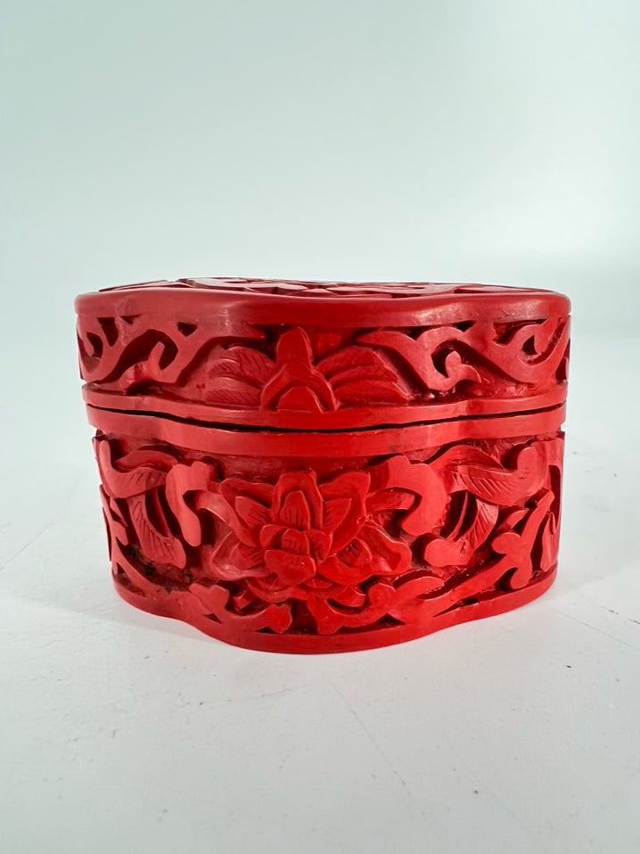ANTIQUE Red Cinnabar Trinket Box