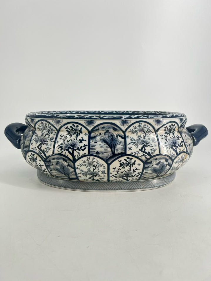Blue & White Porcelain Oval Chinoiserie Foot Bath W/ Fish Handles