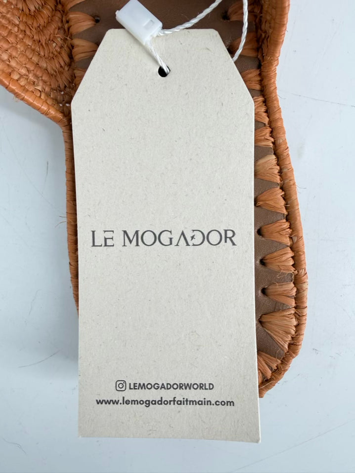 LE MOGADOR Size 37 Orange Flats NWT