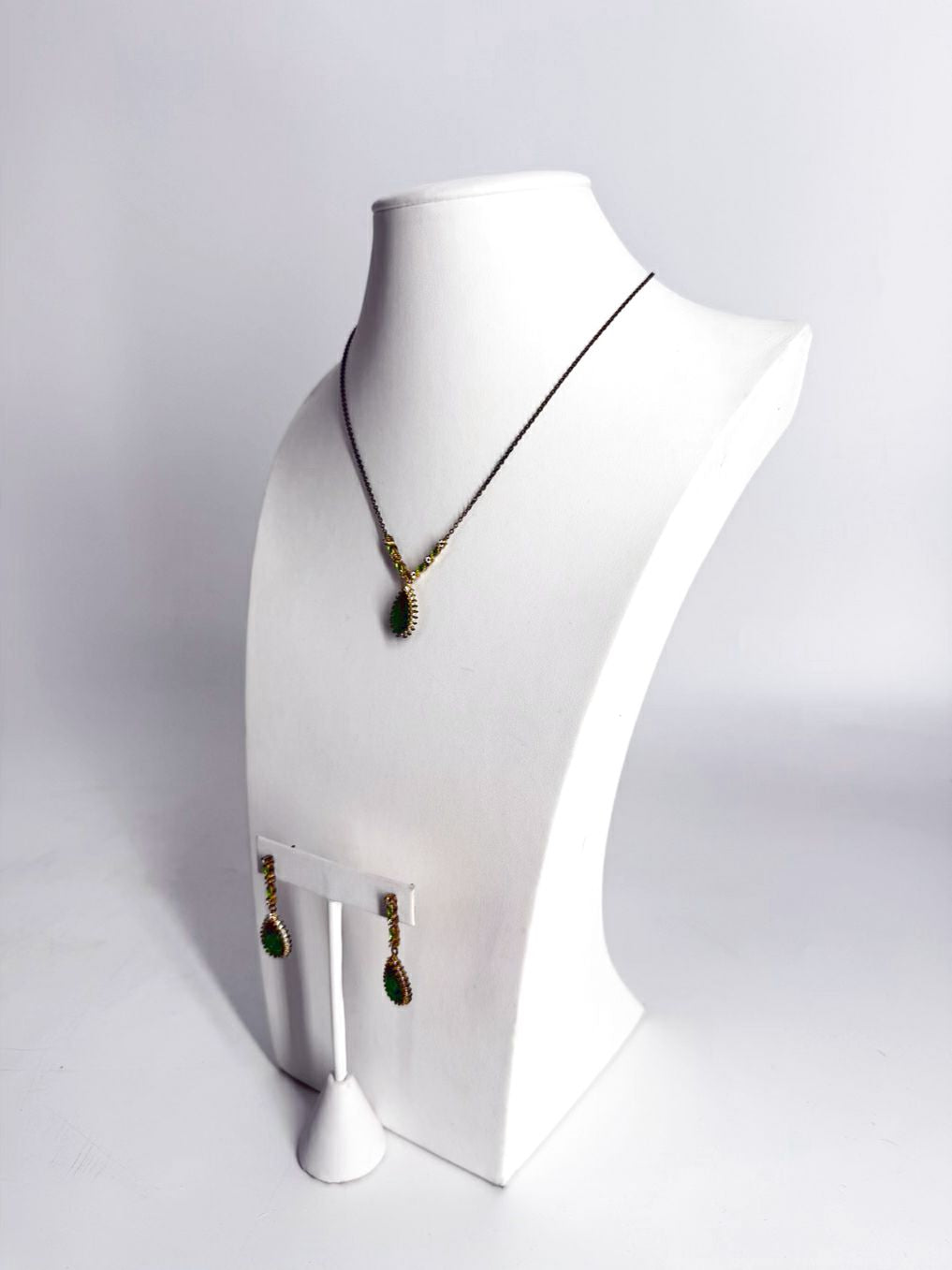 STAUER STERLING SILVER Green Helenite Tear Drop Necklace & Ring Set