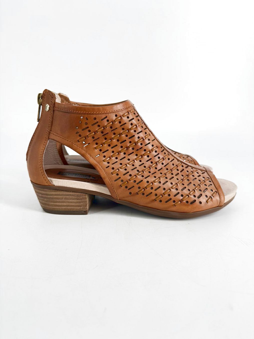 PIKOLINOS Size 38 Cognac Leather Laser Cut Casual Shoes