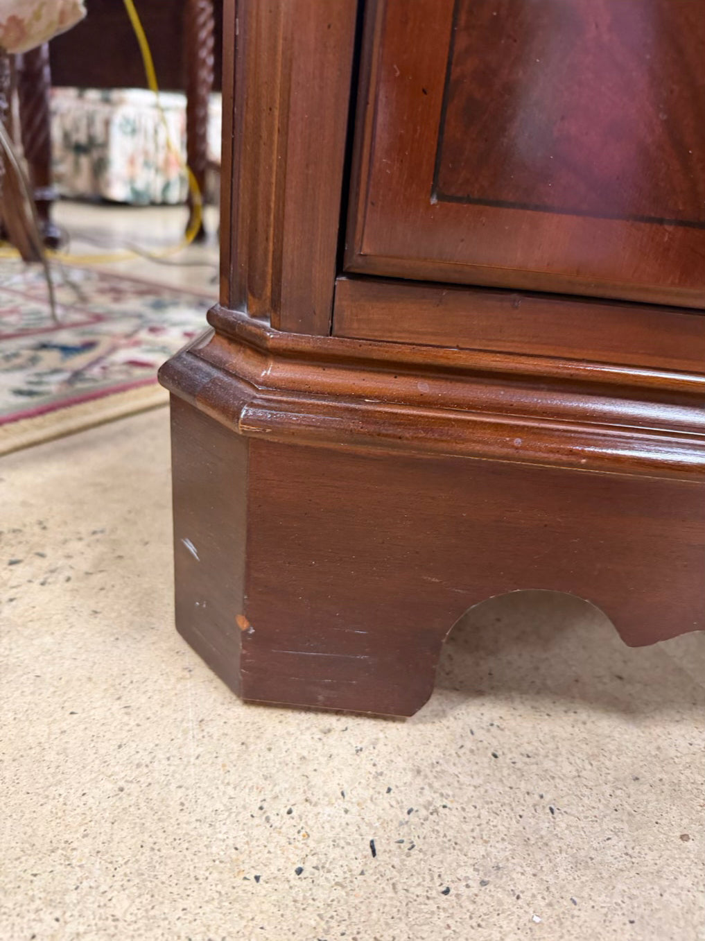 DREXEL Dark Mahogany Chippendale 5 Drawer Chest