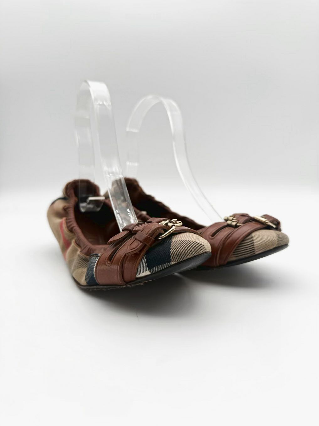 BURBERRY Size WMNS 38 Brown, White & Black Novacheck Ballerina Flats