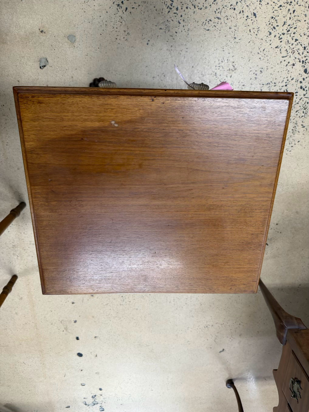 VINTAGE Wood Victorian End Table w/ 2 Drawers