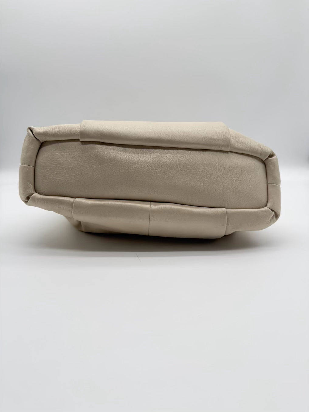 COACH Cream Leather Purse w/ Gold Hardware