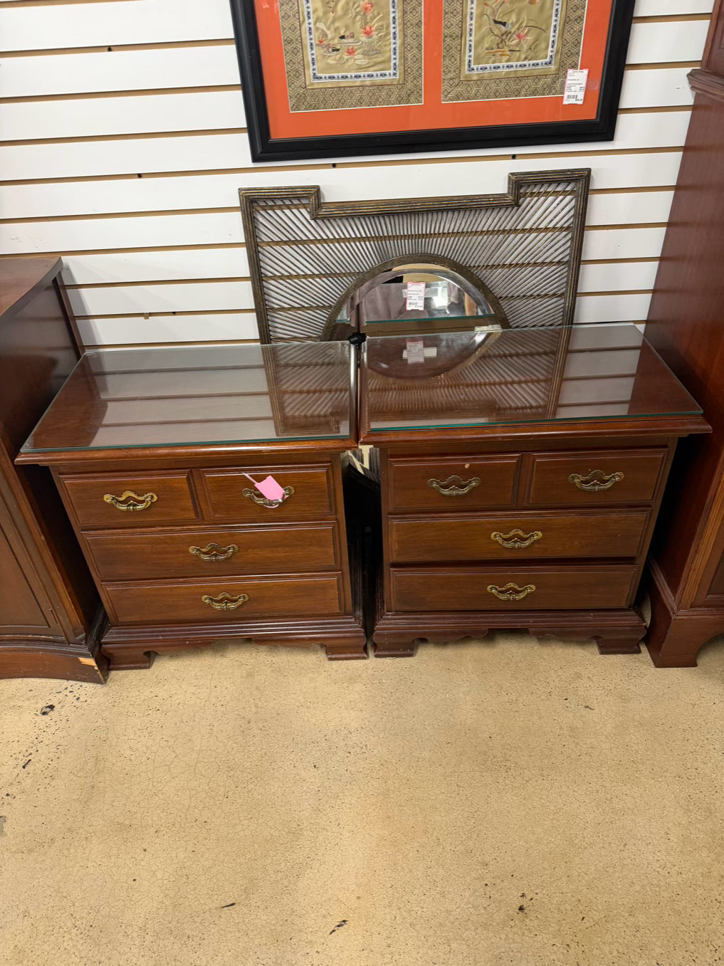 THOMASVILLE Wood Pair Of Nightstand w/ Glass Protective Tops